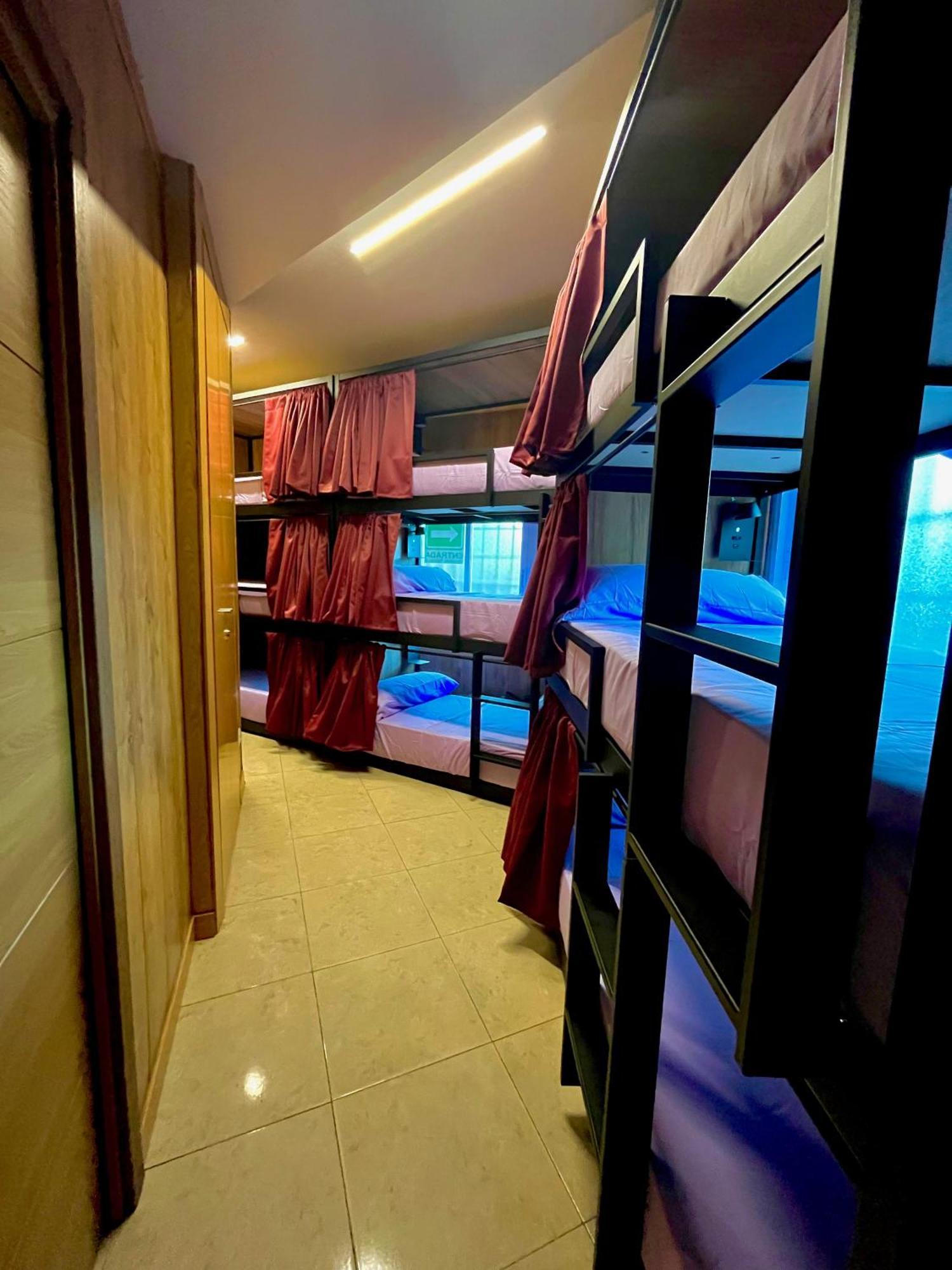 Hostel Vida Verde Мадрид Екстериор снимка
