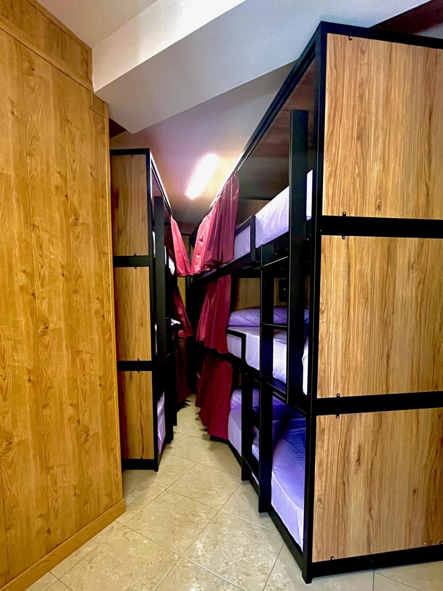 Hostel Vida Verde Мадрид Екстериор снимка